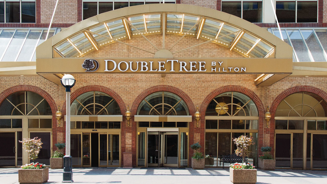 DoubleTree - Exterior